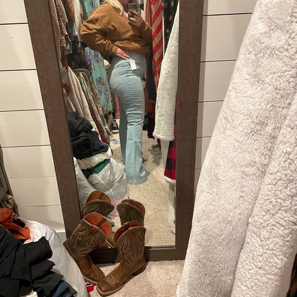 Good American Light Blue Flare Jeans - Picture 3 of 4